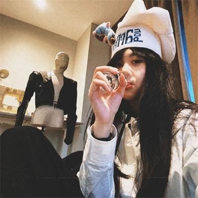 魔女的秘密海报